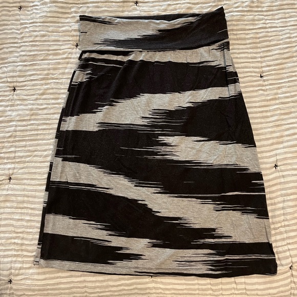 Athleta Skirt - Picture 1 of 4